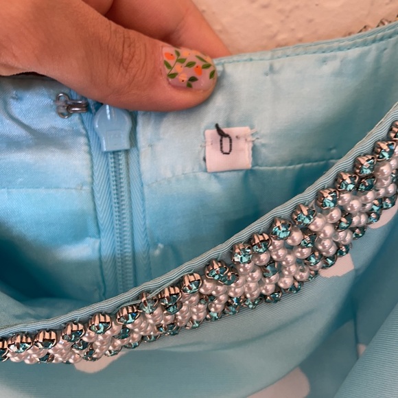 SHERRI HILL BLUE POLKADOT DRESS PEARL TOP - Picture 11 of 13